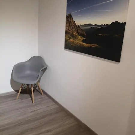 Ferienwohnung Alpengaudi 아파트
